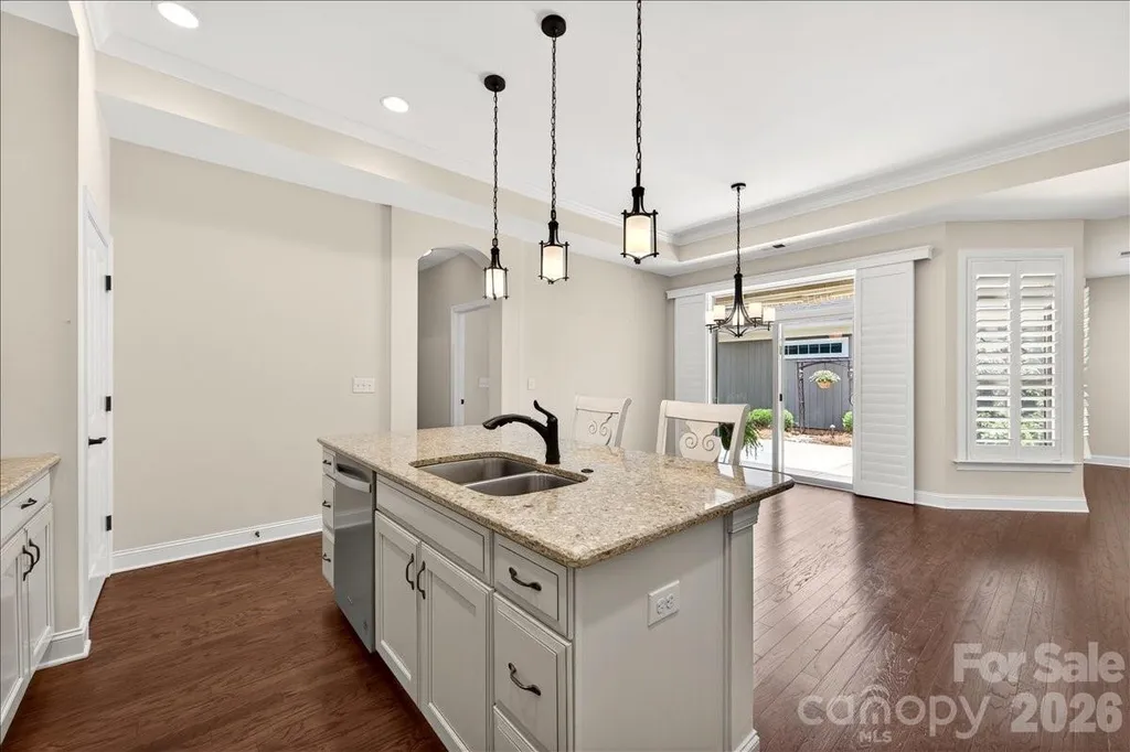 1012 Avalon Place Matthews NC 28104