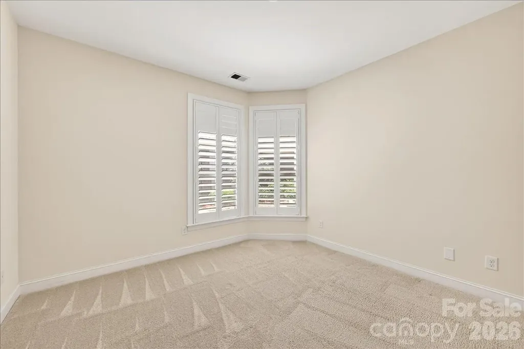 1012 Avalon Place Matthews NC 28104