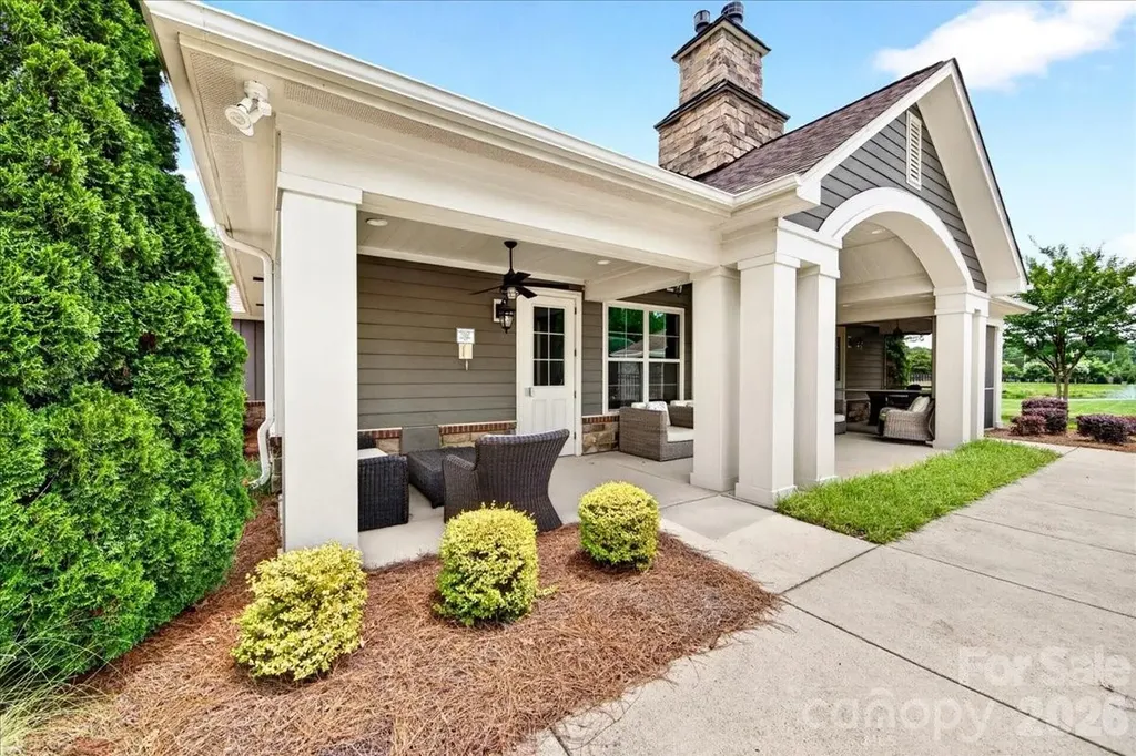 1012 Avalon Place Matthews NC 28104