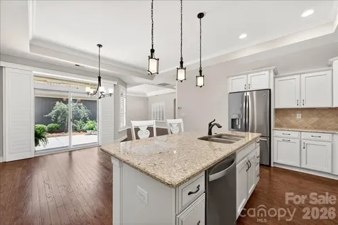 1012 Avalon Place Matthews NC 28104
