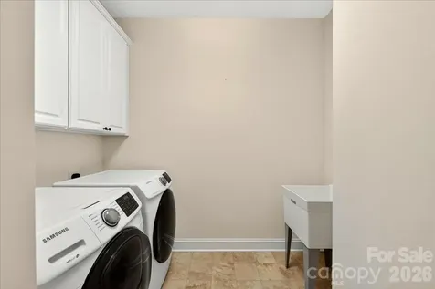 1012 Avalon Place Matthews NC 28104