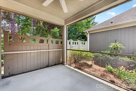 1012 Avalon Place Matthews NC 28104
