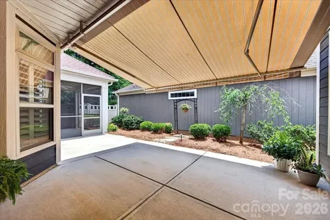 1012 Avalon Place Matthews NC 28104