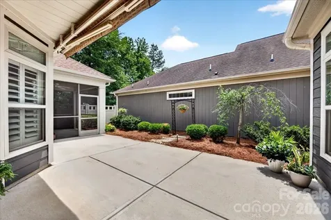 1012 Avalon Place Matthews NC 28104