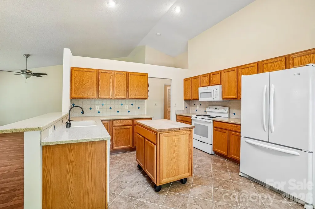263 Fairway View Drive Etowah NC 28729