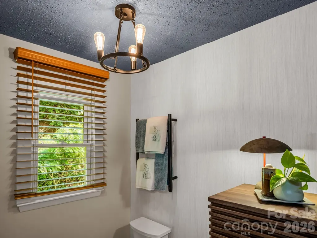 395 E Howard Street Tryon NC 28782