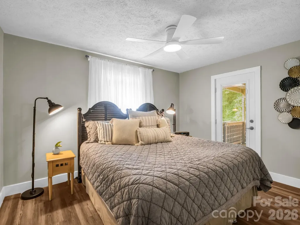 395 E Howard Street Tryon NC 28782