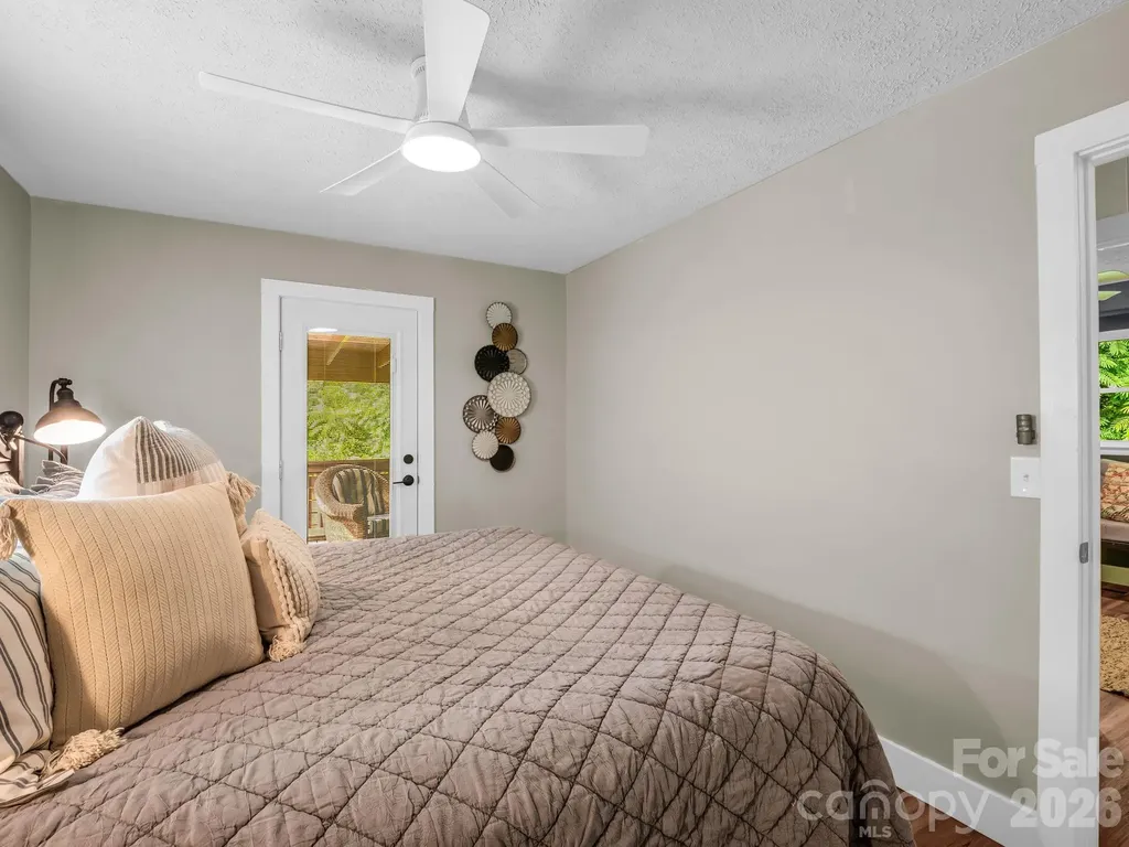 395 E Howard Street Tryon NC 28782