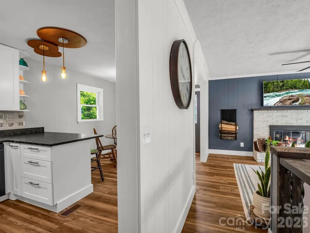 395 E Howard Street Tryon NC 28782