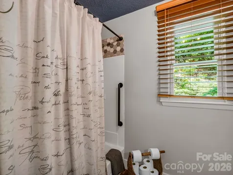 395 E Howard Street Tryon NC 28782