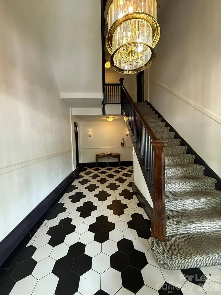 2501 Roswell Avenue Charlotte NC 28209
