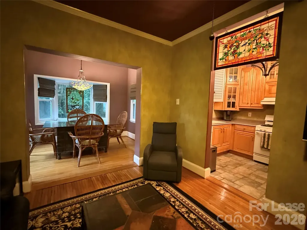 2501 Roswell Avenue Charlotte NC 28209
