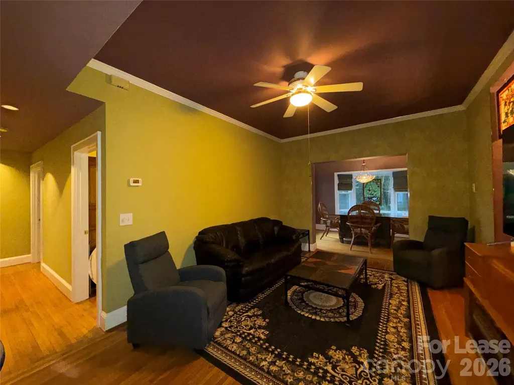 2501 Roswell Avenue Charlotte NC 28209