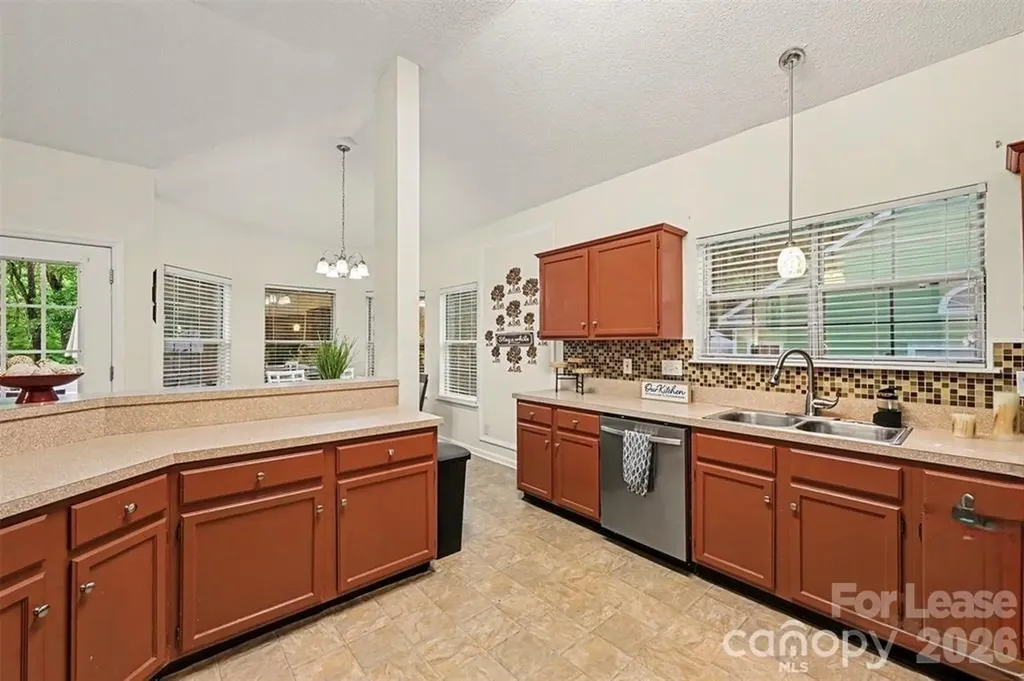 13505 Gatestone Lane Pineville NC 28134