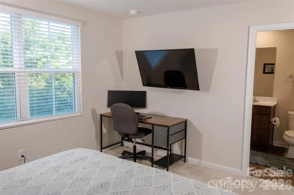 4008 Haldane Street Charlotte NC 28214