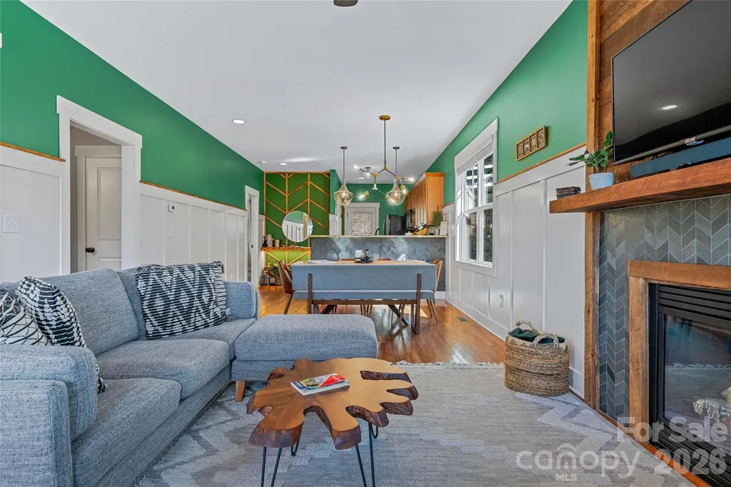 31 Byrdcliffe Lane Asheville NC 28805