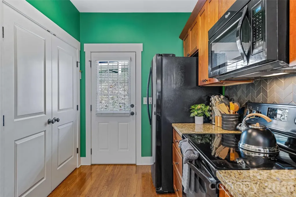 31 Byrdcliffe Lane Asheville NC 28805