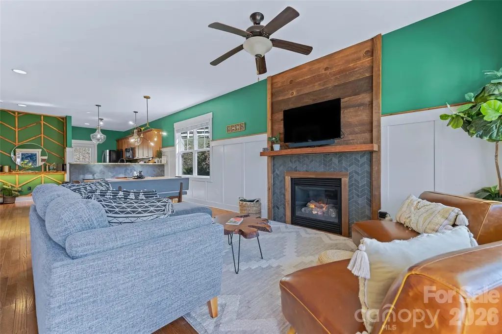 31 Byrdcliffe Lane Asheville NC 28805