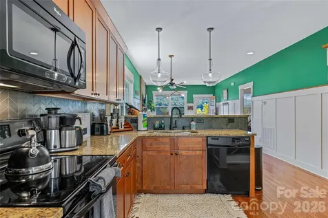 31 Byrdcliffe Lane Asheville NC 28805