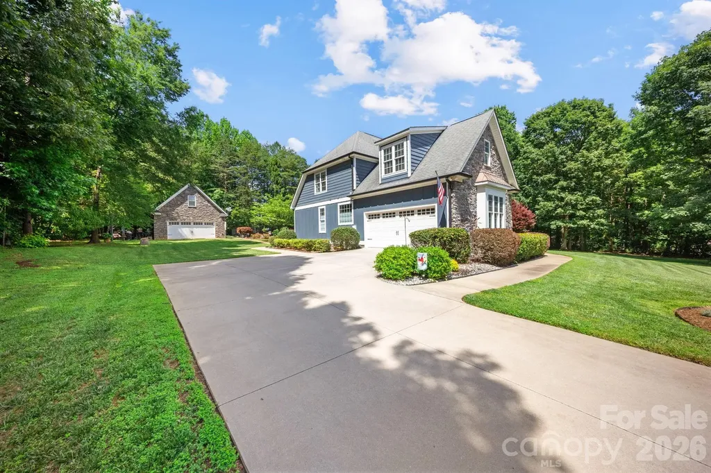 1311 Oak Grove Lane Salisbury NC 28146