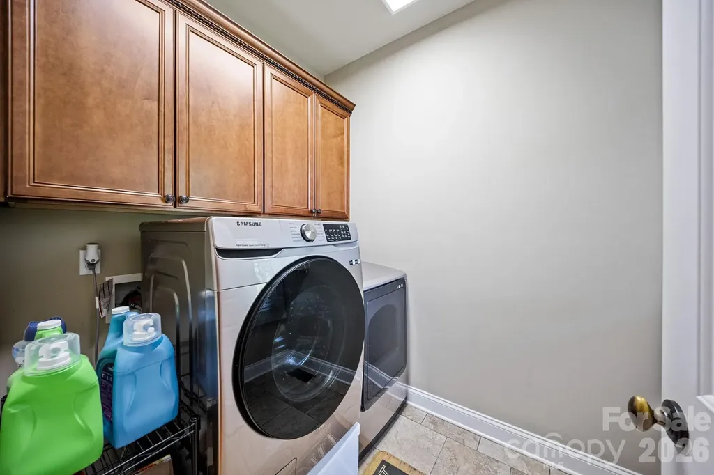 1311 Oak Grove Lane Salisbury NC 28146