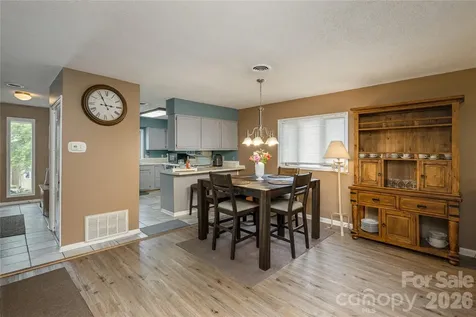 580 Britton Creek Drive Hendersonville NC 28791