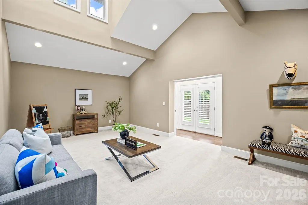 2022 Springdale Avenue Charlotte NC 28203