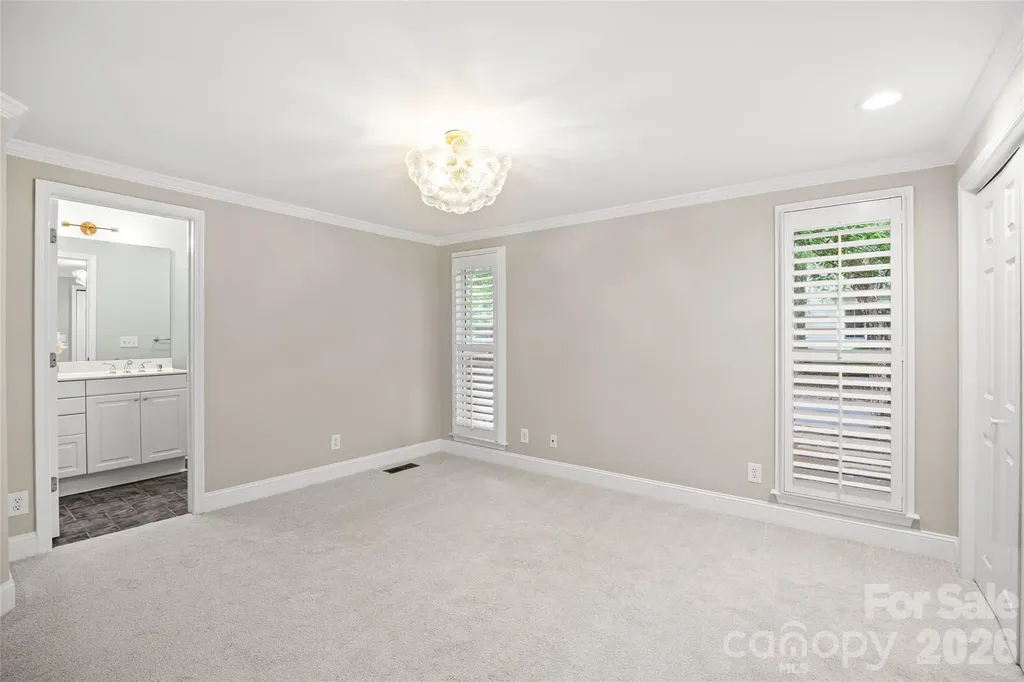 2022 Springdale Avenue Charlotte NC 28203
