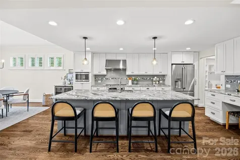 2022 Springdale Avenue Charlotte NC 28203