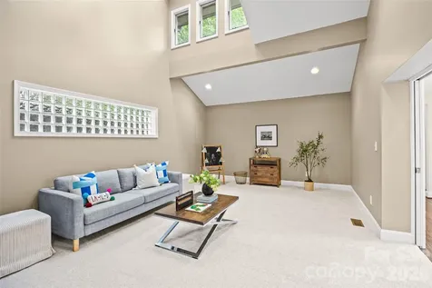 2022 Springdale Avenue Charlotte NC 28203