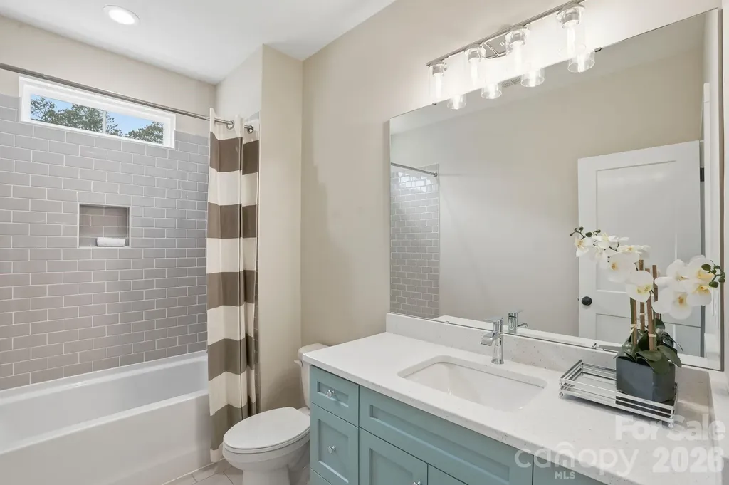 19024 Newburg Hill Road Davidson NC 28036