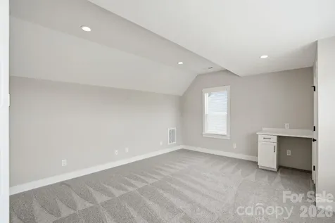 19024 Newburg Hill Road Davidson NC 28036