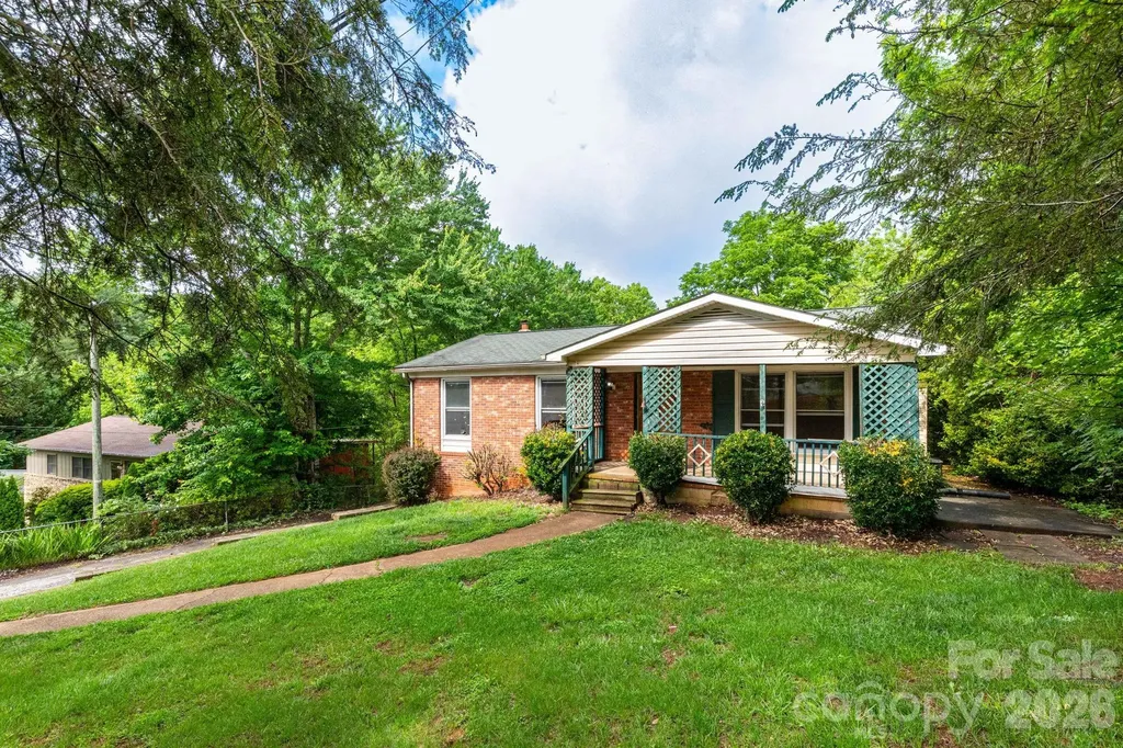 71 Cub Road Asheville NC 28806