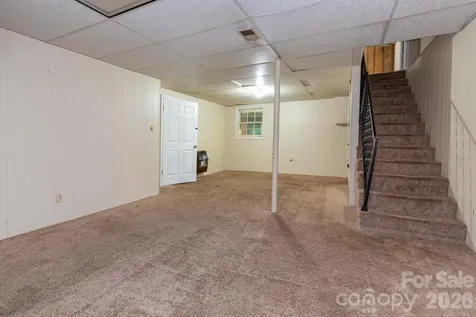 71 Cub Road Asheville NC 28806