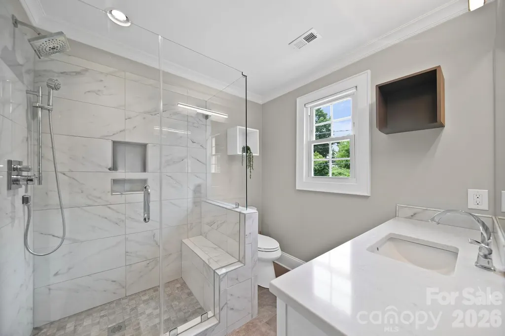 241 Wakefield Drive Charlotte NC 28209