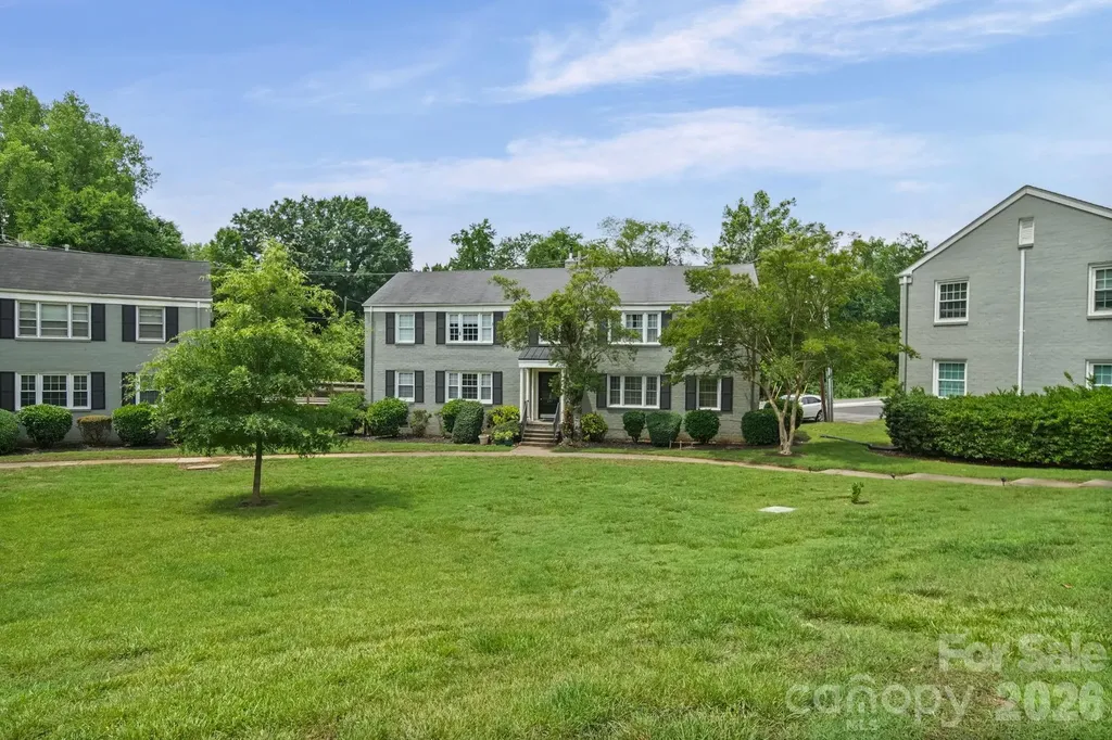 241 Wakefield Drive Charlotte NC 28209