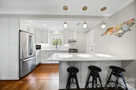 241 Wakefield Drive Charlotte NC 28209