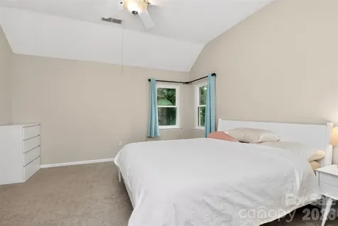 3600 Briarthorne Drive Charlotte NC 28269