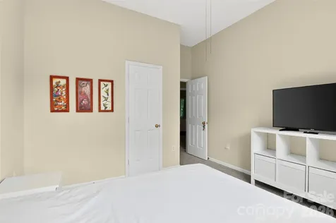 3600 Briarthorne Drive Charlotte NC 28269