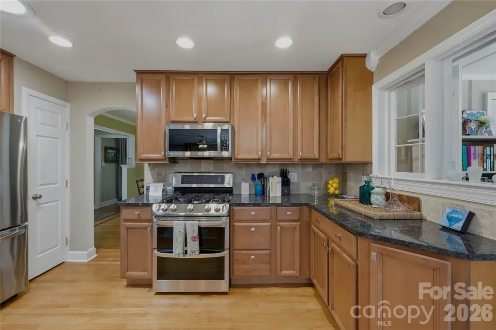 6014 Glenridge Road Charlotte NC 28211