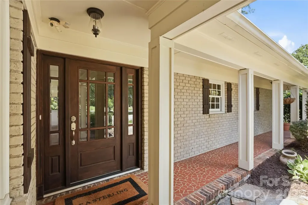 6014 Glenridge Road Charlotte NC 28211