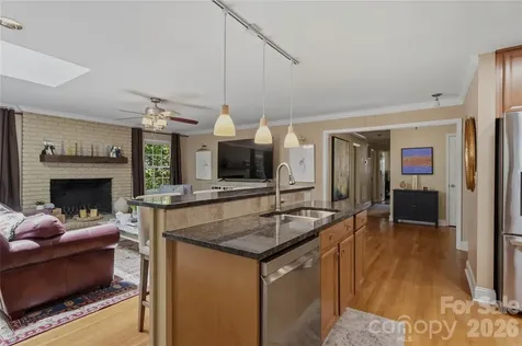6014 Glenridge Road Charlotte NC 28211