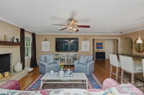 6014 Glenridge Road Charlotte NC 28211