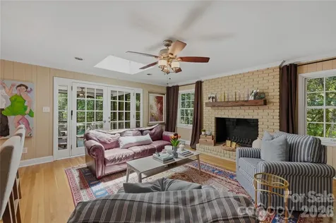 6014 Glenridge Road Charlotte NC 28211