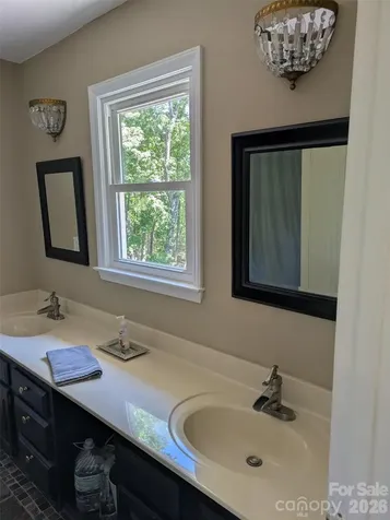 675 Fox Run Lane Tryon NC 28782