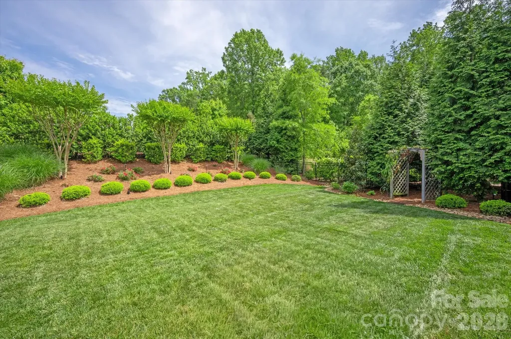 5139 Providence Retreat Lane Charlotte NC 28270