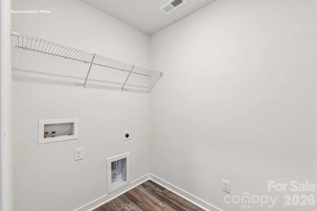2106 10th Street SE Hickory NC 28602