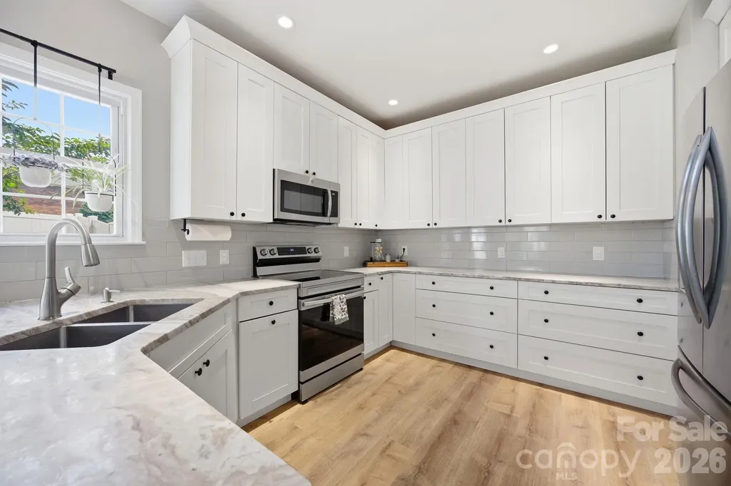 19147 Brookgreen Garden Place Cornelius NC 28031