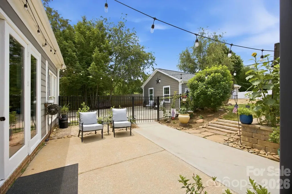 19147 Brookgreen Garden Place Cornelius NC 28031