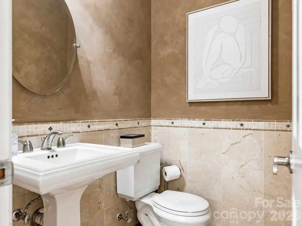 9627 Penshurst Trace Charlotte NC 28210